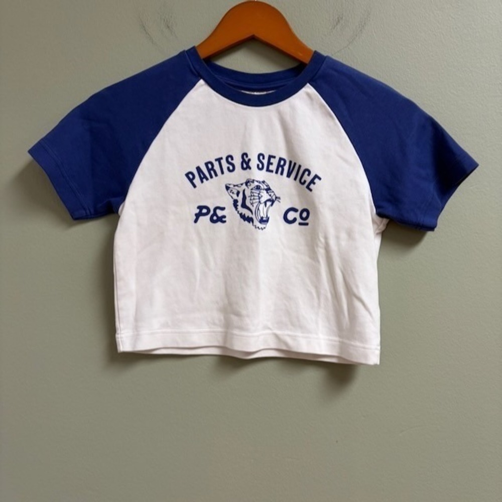 P&Co Womens Graphic Shirt Size *XS/S Organic Raglan Crop Sporty Active Casual